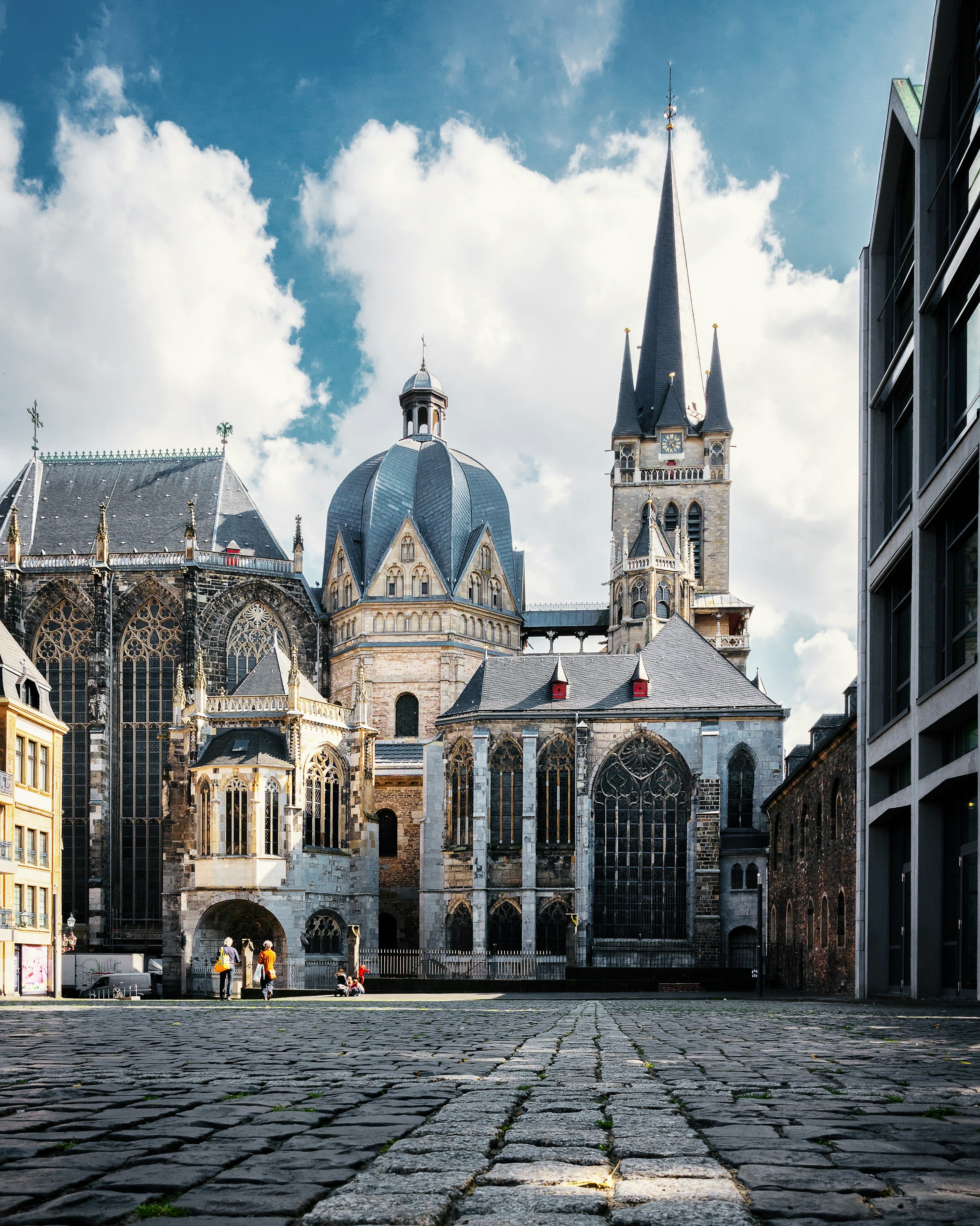 Aachener Dom – Immobiliengutachter Aachen